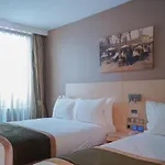 Troya Hotel 3*
