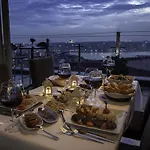 Hotel Troya 3*